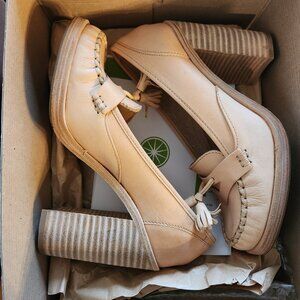 Swedish Hasbeens Tassel Loafers Size 39 Natural